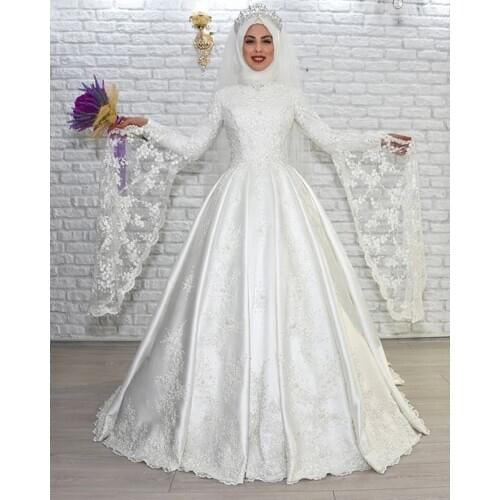 Satin Appliques Long Sleeve Muslim Wedding Dresses for Bride 2021 Moroccan Caftan Wedding Bridal Ball Gowns vestidos de novia