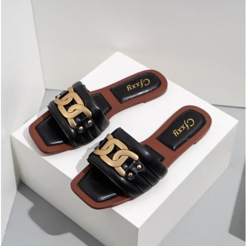 New Ladies Flip Flops 2021 Summer Slides Fashion Black Metal Chain Decorated Flat Round Toe Women Slides Female Beach Shoes37-42