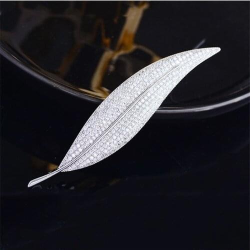 Fashion Long Leaves Brooches Pins Luxury AAA Zircon Brooch for Women Sweater Overcoat Wedding Jewelry Accessories Broche Pin