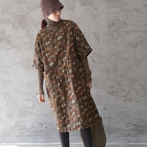 SCUWLINEN Women Plus Size Parka 2020 Winter Vintage Print O-neck Half-sleeve Loose Artsy Cotton Padded Robe P327