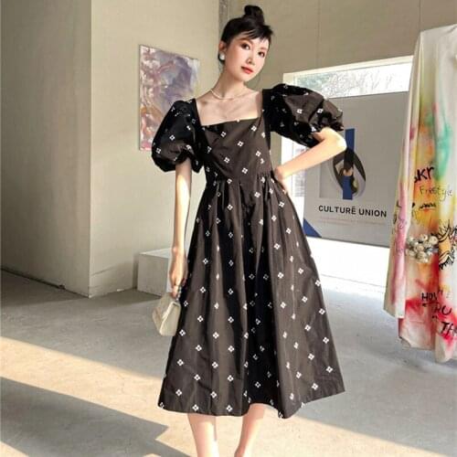 New womens temperament sweet square neck puff sleeve flower embroidered black dress