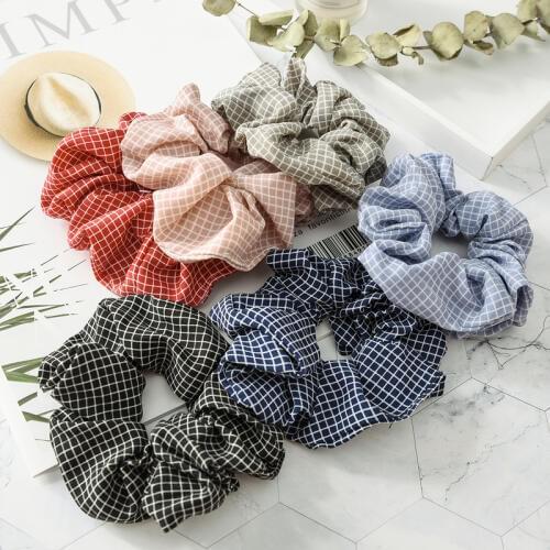 Girls pure color hair adorn New cross hair lady Fashion Rope headdress Flower Rubber Bands Small Adorn Article--- A bag of 4