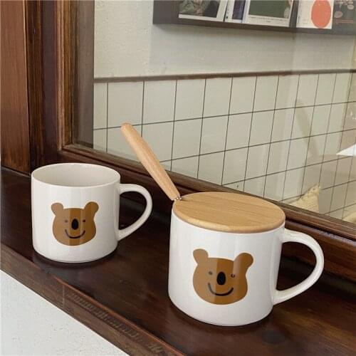 Ceramic Mug with Simple Bear Smiley Face Printed Breakfast Mug with Cute Cartoon with Lid Spoon for Drinking Water Coffee Etc