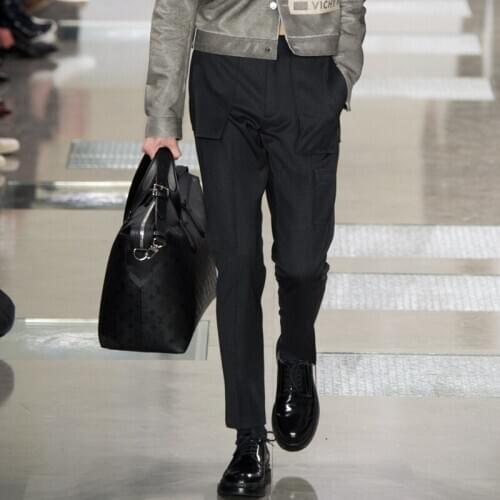 Mens wool woolen suit pants England 2020 autumn and winter slim fashion harem pants woolen pants small feet casual pants