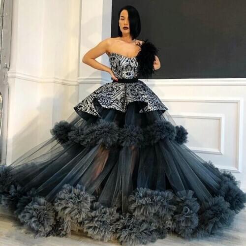 Black Ball Gown Prom Dresses Feathers One Shoulder Shiny Appliques Peplum Tiered TUTU Tulle Bottom вечернее платье Women vestido