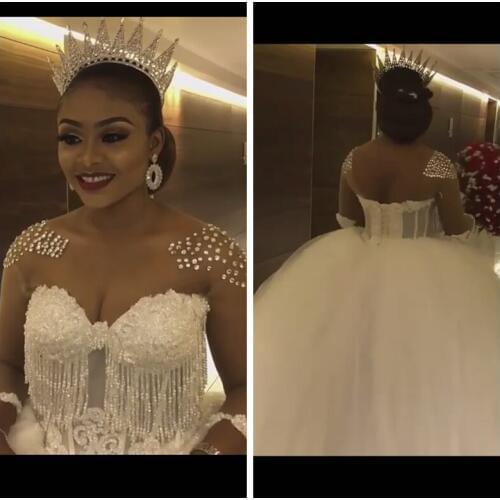 2021 Sheer Quarter Beaded Crystal Ball Gown Wedding Dresses Beading Bridal Gowns Tulle Skirt Lace Up Lace Appliques Vestidos