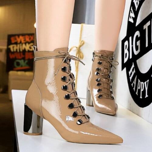 New Bright Patent Leather Ankle Boots For Women Pointed Toe Fashion Motorcycle Boots Chunky Heels 7CM Casual Lace Up Woman Shoes
