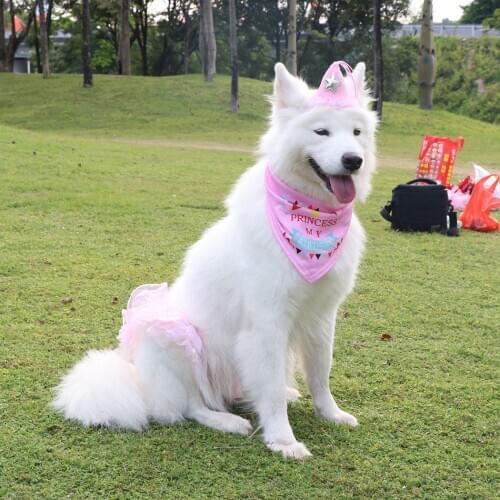 1PCS Pet Bandana Fashion Letter Printed Dog Bandana Bib Pet Bib Pet Ties Collar for Dog Cats Accessories Birthday Party Dress