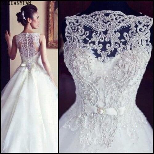 2021 New Sleeveless A Line Tulle Wedding Dresses Embroidery Beaded Bridal Gowns with Buttons Back Custom Made Vestido De Noiva