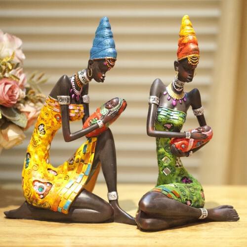 Home Furnishing jewelry house features European style living room table backpack decoration