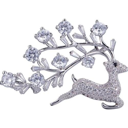 Cute Deer Brooch for Women Fashion Party Wedding Jewelry Animal Banquet Brooches Pins Christmas Gift Wedding Accessories