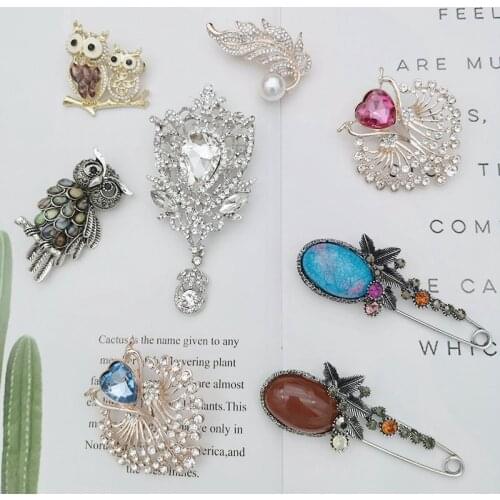 Exquisite Shiny Brooch Crystal Jewelry Fashion Gorgeous Cardigan Shirt Shawl Pin Wedding Holiday Creative Decoration Accessories