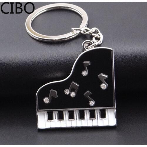 2019 New Piano Pendant Keychain Alloy Keyring Musical keyboards Style Key Chain Holder Gift wholesale Fashion Accessories
