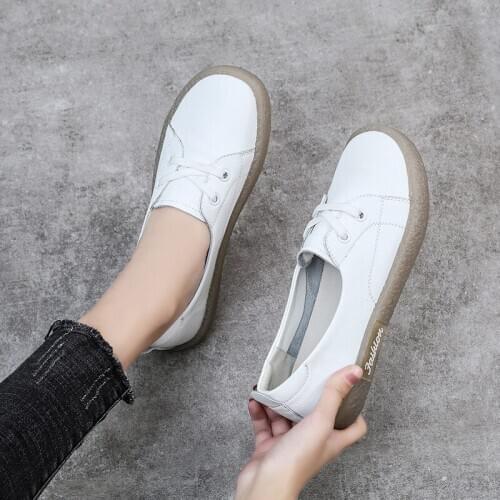 2019 Women Vulcanized Shoes Pu Soft Leather Shoes Lace Up Casual Comfort Vulcanized Shoe Flat Sneakers Female Fashion Z6-31