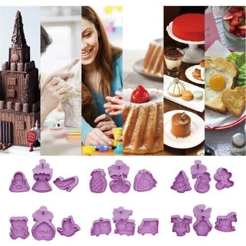 4 Pcs/ Set Biscuit 3D Plastic Christmas Parent Child Car DIY Fondant Pottery Mold Cookies Cutter Cake Decorating Baking Tools