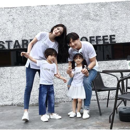 2019 New Summer Family T-Shirt Dad Mom Baby Boy Girls Kid Cotton Round neck Clothing Family Look Matching Letter Lovely Clothes