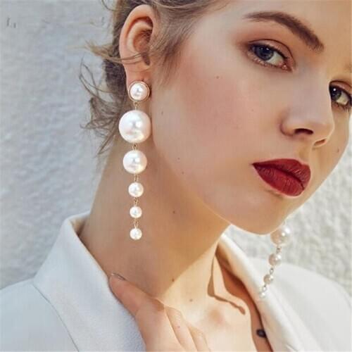 2020 fashion fashion personality long pearl pendant earrings woman gift