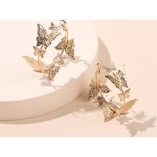 Fashion Simple Creative Womens Butterfly Hoop Earrings Exquisite Charming Sweet Flower Kolczyki Femme Refreshing Alloy Jewelry