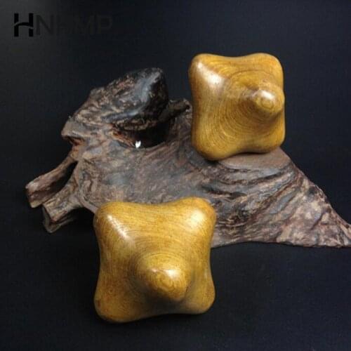 HOT 2Pc/lot Vietnamese Fragrant Wood Hexagonal Acupuncture Ball Hand Massager Active Scraping Clear The Lymphatic Drainage