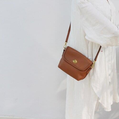 Mini Flap Bags Women Shoulder Bags Casual Purses Small Crossbody Bag Street Messenger Bag Genuine Leather Fashion High Quality