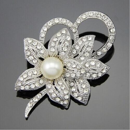 1 pc New Charm Flower Crystal Brooches Pins Rhinestone Imitation Pearl Brooch Pin For Women Girls Clothes Decorations