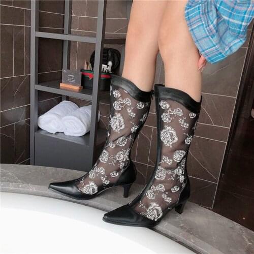 New Spring and Autumn New Womens Boots White Flowers Sweet Fashion High-heel Sandals Sexy Elegant Pure Color Ladies Boots 2021