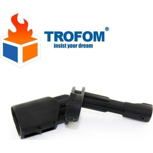 Left ABS Wheel Speed Sensor For Audi A3 Q3 TT Seat Skoda VW Amarok Caddy CC Sharan Tiguan Passat Jetta Golf 1K0927807 WHT003859