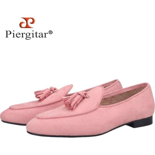 Piergitar New Pink Color Velvet Tassel Men Loafers British Style Classic Men Smoking Slippers For Wedding And Party Plus Size