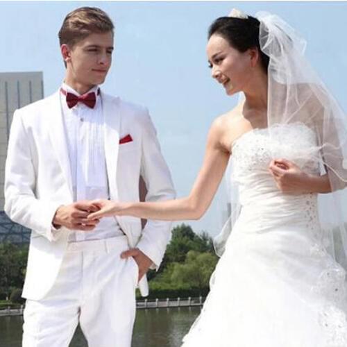 Latest Peaked Design White Wedding Suits Man Groom Gentleman Outfits Slim Fit Custom Bridegroom Tuxedo 2 Piece Terno Masculino