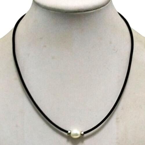 17 inches Single Row Suede and Natural White Rice Pearl Handmade Necklace