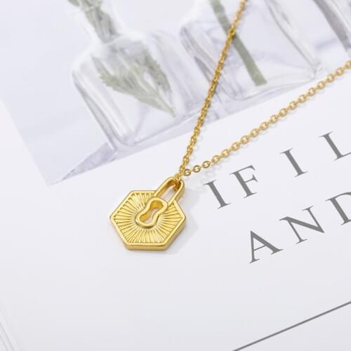 Goth Choker Necklaces For Women Stainless Steel Lock Geometric Pendant Necklace Gold Collar Chain Female Jewelry Gifts Bijoux