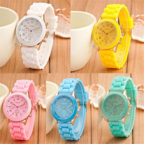 Silicone Watches Women Men Sports Jelly Gel Analog Quartz Wrist Watch Ladies Female Rubber Hours Clock White