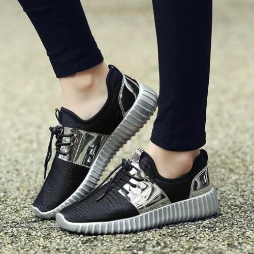 2021 Woman Sneakers Casual Cool Shoes For Women Female Vulcanized Womens Breathable Flat Unisex Couples Shoes Platform