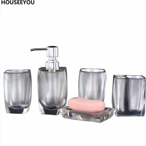 5pcs/set Bathroom Accessories European Resin Bathroom Soap Dispenser Set Toothbrush Holder Soap Dish Bath Set Home Decoration