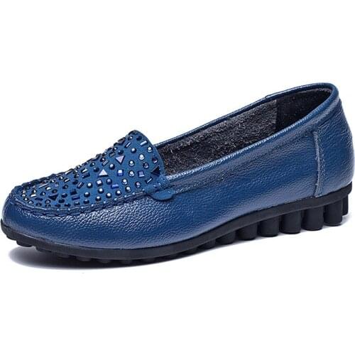 Pop Newest Solid Women Shoes Flats Vogue Comfortable Loafers Women Casual Shoes Classic Driving Woman Shoes Platform Shoes