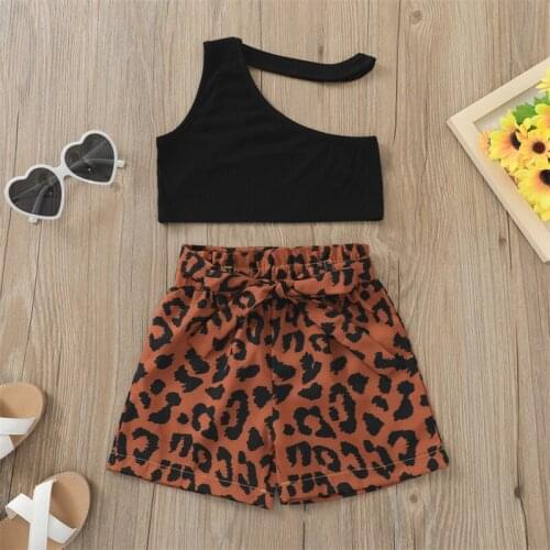Little Girl’s Vest and Shorts Suit Solid Color One-shoulder Tops and Lace-up Leopard Short Pants 2 Piece Set for 2-6 Years