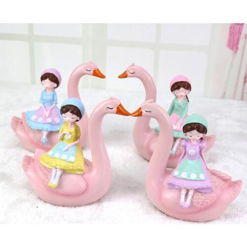 1PC Lovely Pink Swan Girl Ornament Resin Craft Home Decoration Furnishings Cake Baking Decor Ornament Brithday Gift MK 033