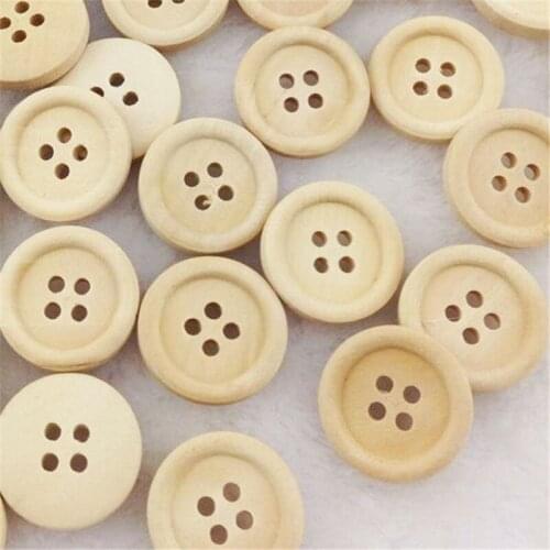 Wholesale 50PCS New 4 hole Round Wood Buttons 15mm Sewing Craft WB105