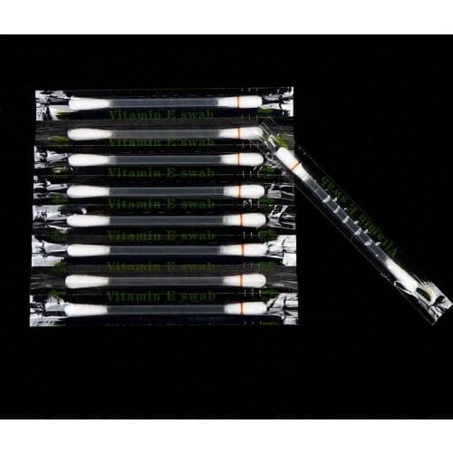 50pcs Vitamin E Oil Swabs Stick Disposable VE Cotton Swab Protect Lip Gum Anti-dry Moisture Use Before Teeth Whitening