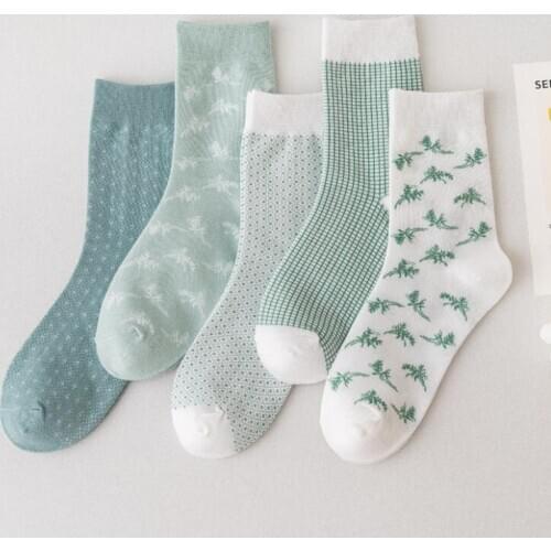 Yishine Autumn Winter Kawaii Green Plaid Woman Cotton Socks Fashion Japanese Harajuku MIddleTube Funny Socks 2021 New