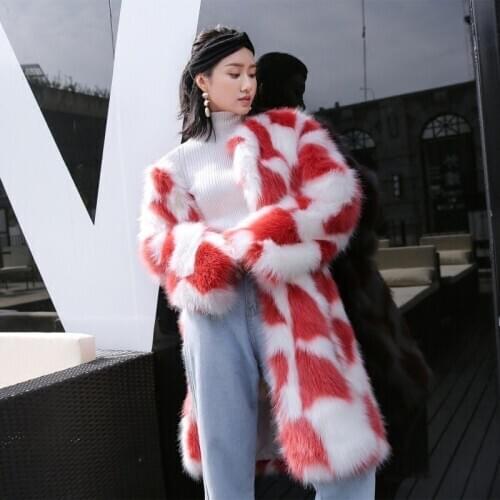 2020 Autumn Winter Fashion Red White Contrast Color Faux Fox Fur Coat Women Loose Imitation Fur Long Women Faux Fur Coats A56