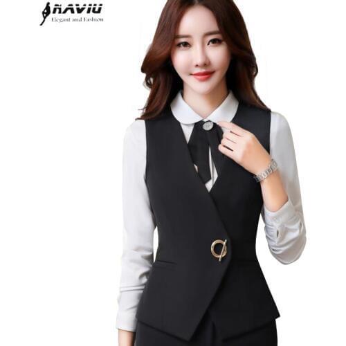 NAVIU Elegant and Fashion Hiking Clothing