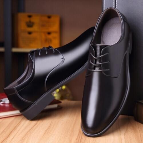 2020 Man Flat Classic Men Dress Shoes Genuine Leather Wingtip Carved Italian Formal Oxford Plus Size 38-44 for Spring Autumn