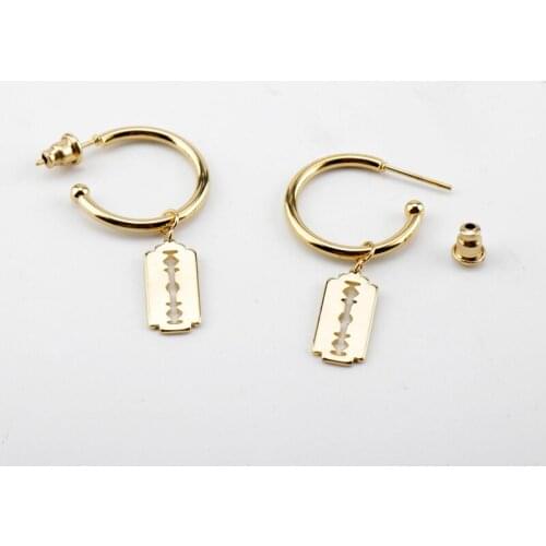 Fashion Razor Blade Stud Earrings Stainless Steel Gold Charm Earrings Women Men Punk Jewelry Hip Hop Ear Studs Earrings