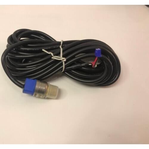 New and original sensor e8121047 YCQB01L02