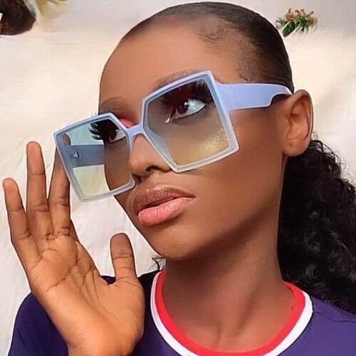 Vintage Oversized Square Blue Sunglasses For Women New Fashion Gradient Elegant Beige Sun Glasses Female Uv400 Big Frame Shades