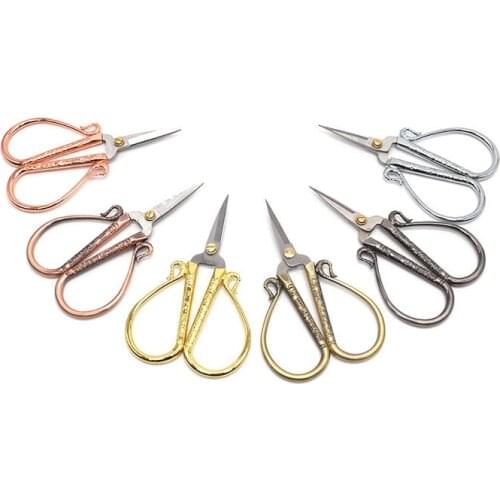 1Pcs 10cm Sewing Embroidery scissors Fabric DIY Craft Art cross handicraft Tailor Vintage stitch Retro Cutter