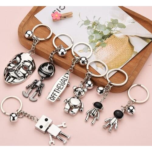 New Alloy Skull Keyring Punk Silver Color Space Robot Pendant Scooter Key Chain Ring for Men Car Bag Charm Keychains