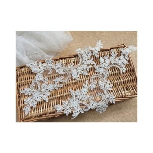 Unique Pattern Embroidery Car Bone Lace Flower Rayon Wedding Veil Car Veil Paste