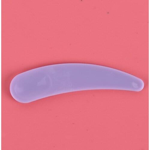 30Pcs/Lot Mini Cosmetic Spatula Disposable Curved Scoop for Makeup Tool Accessories Mixed Color Makeup Cream Spoon